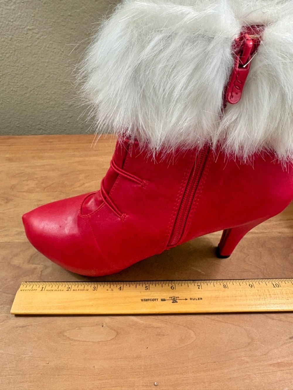 Ellie Womens Red Faux Fur Trim High-Heel Ankle Boots, Womens size 9 - Picture 13 of 16